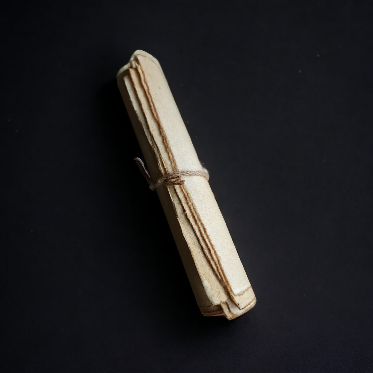 SW Inspired Ancient Sith Scrolls Prop Replica 6-Pack Set 2