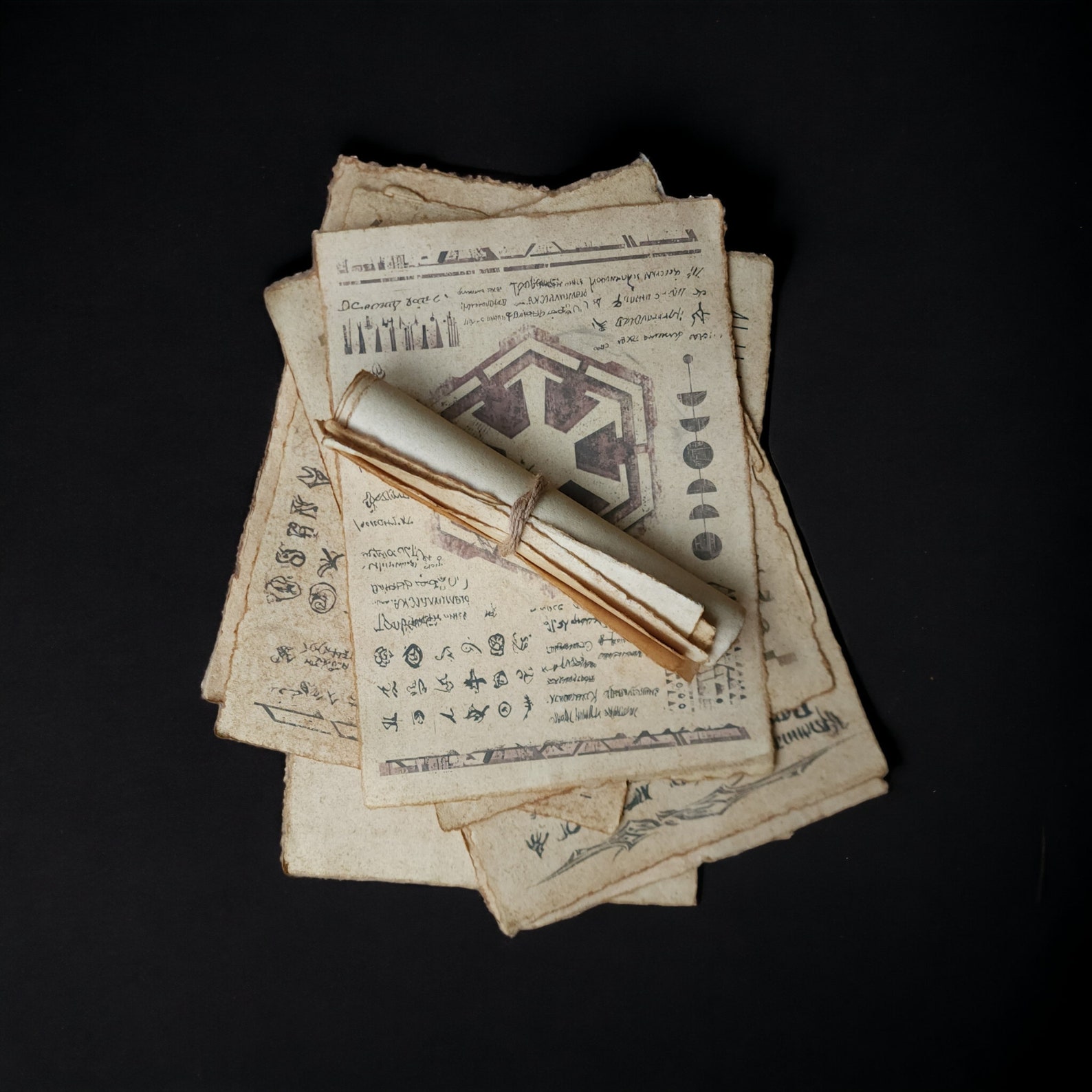 SW Inspired Ancient Sith Scrolls Prop Replica 6-Pack Set 1