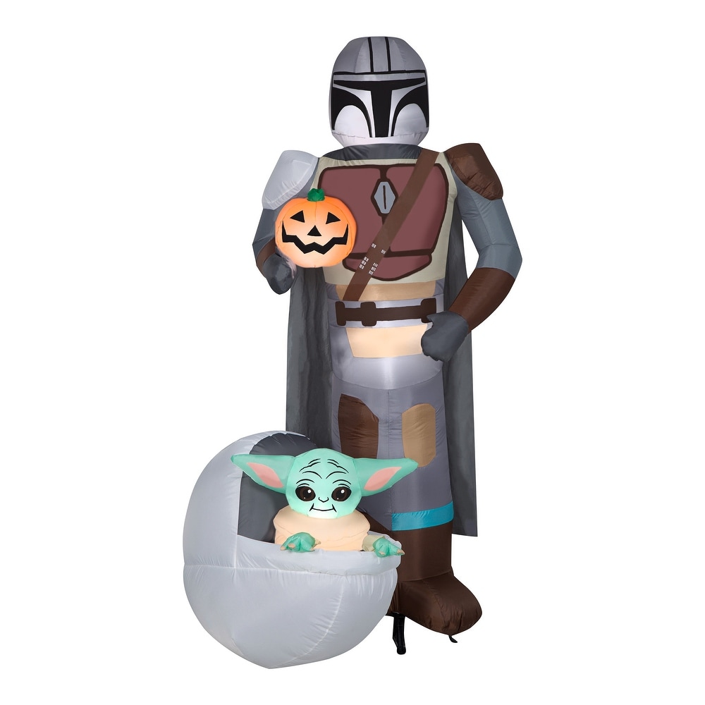 TM Din Djarin and The Child (Grogu) Light-up Airblown Inflatable Halloween Decoration 1