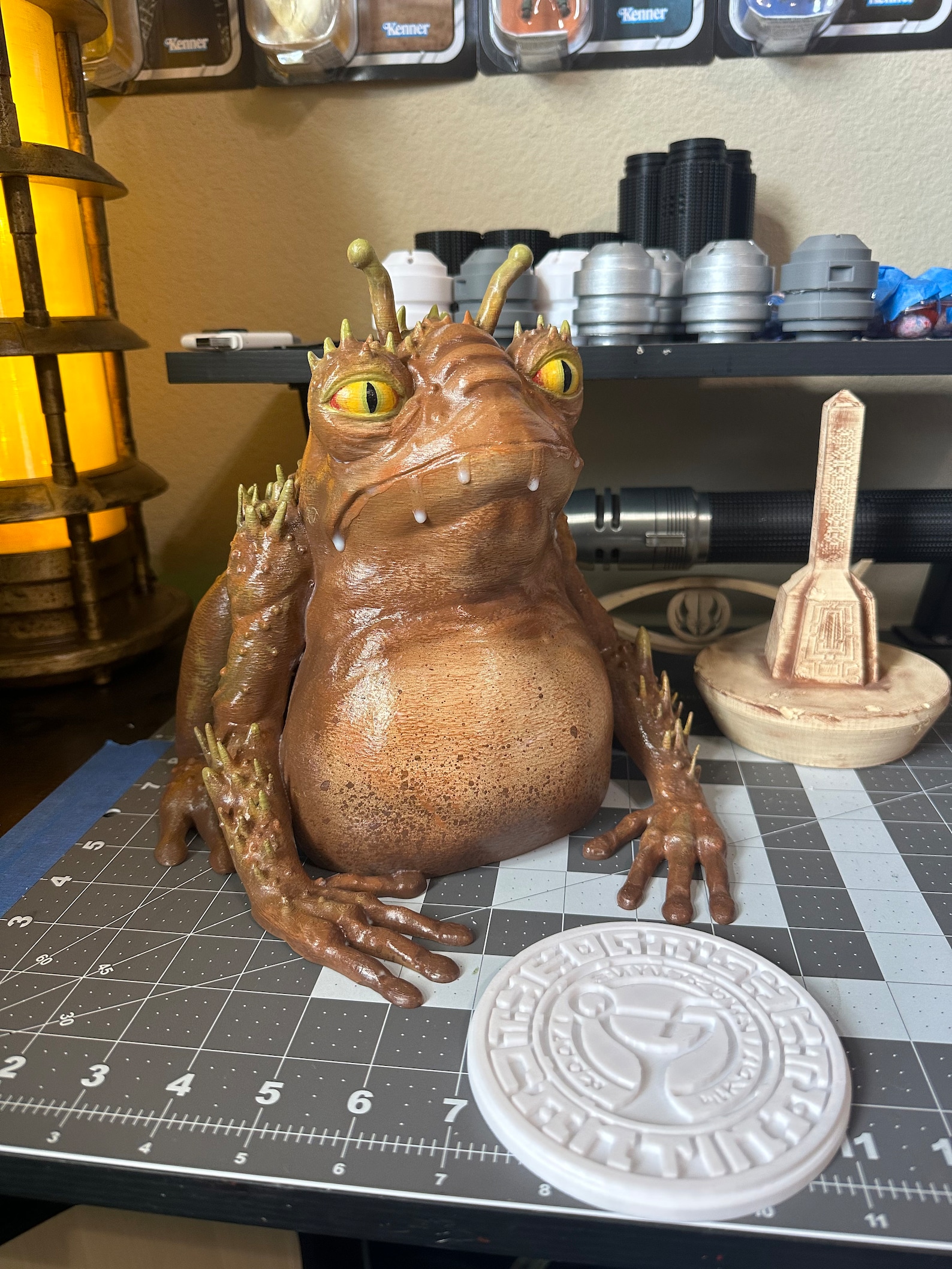 SW Cantina Pet Life-Sized Prop 1