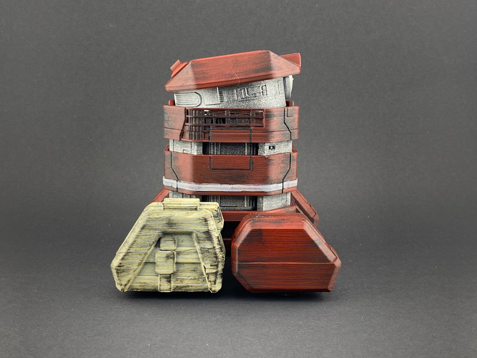 SWA B2EM0 Droid Robot Figure 3