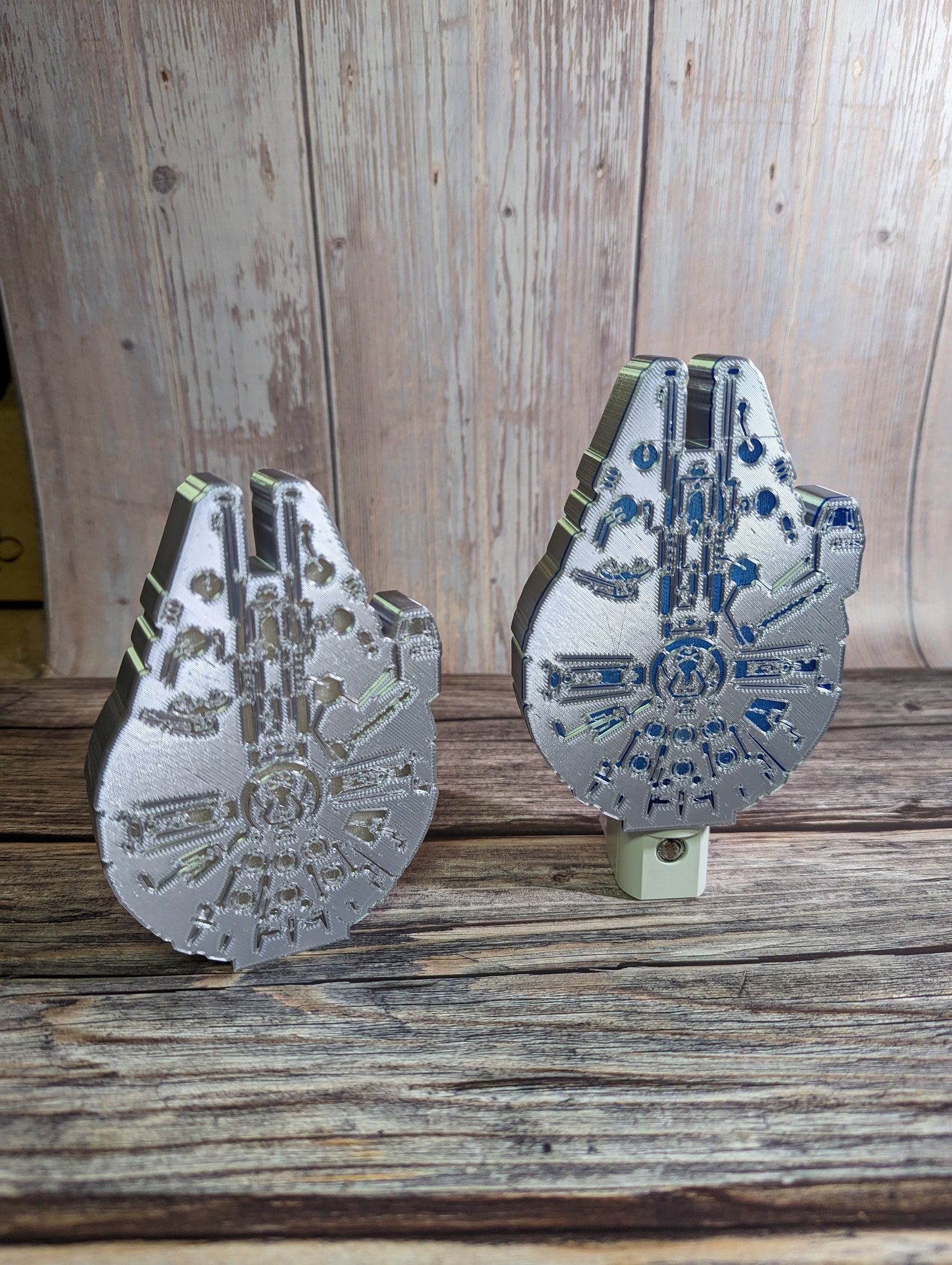 SW 3D Printed Millennium Falcon Night Light 3