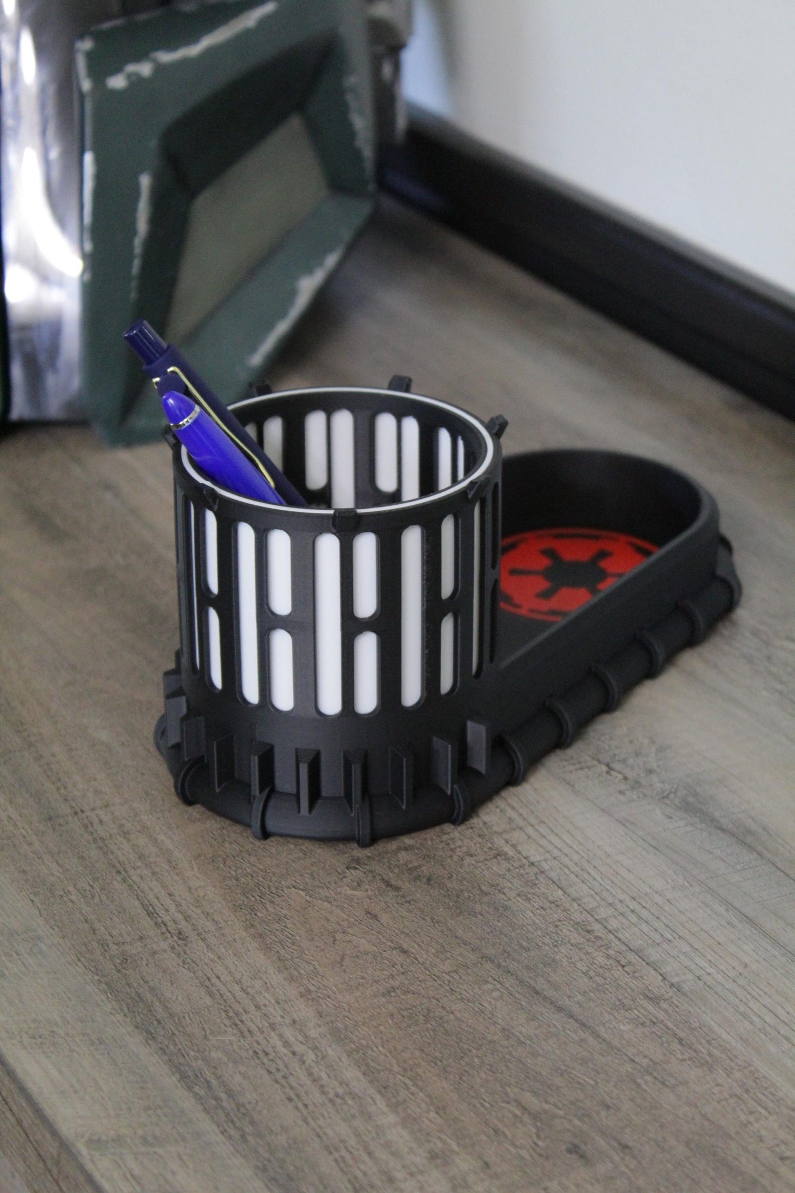 SW Galactic Empire Sci-Fi Office Decor Desk Organizer 2