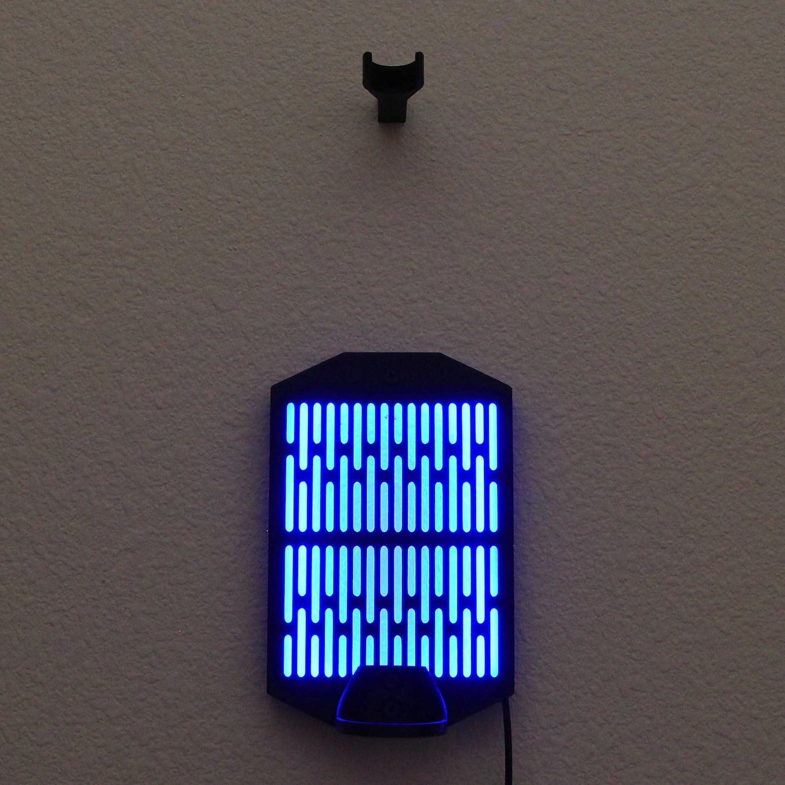 SW LED Lightsaber Wall Mount Vertical Display Stand 3