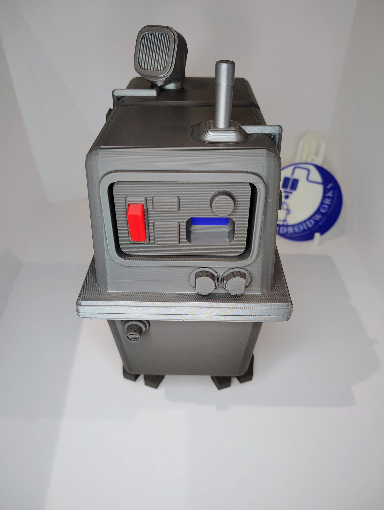 SW GONK Buddy Droid Trash Can Figure 2