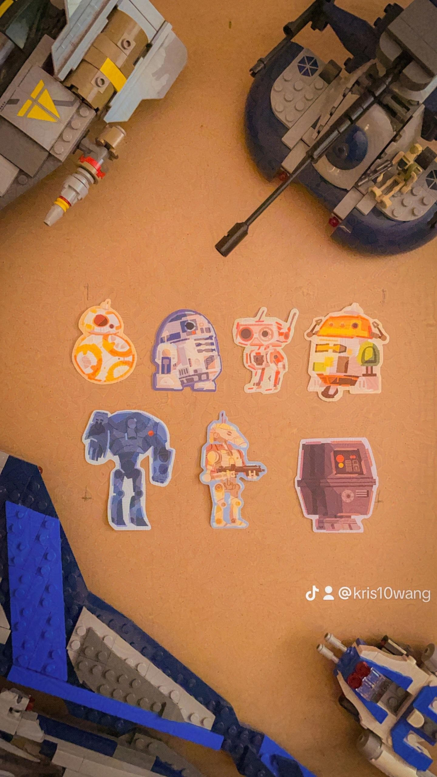 SW Water-resistant Matte Vinyl Droid Stickers Set 2