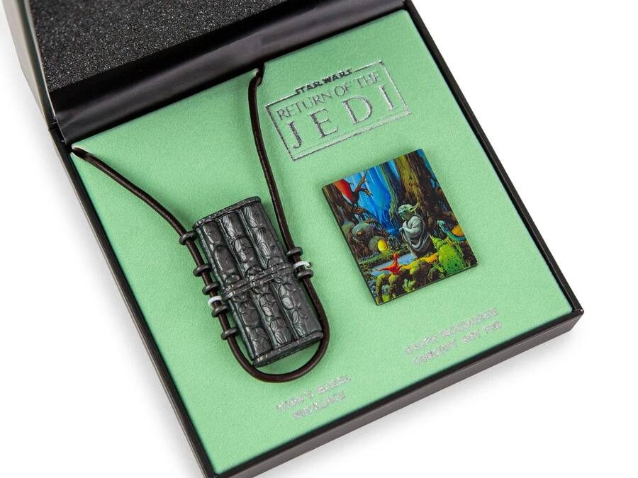 New Return of the Jedi Yoda Blissl Necklace Replica & Enamel Pin Box Set available now!