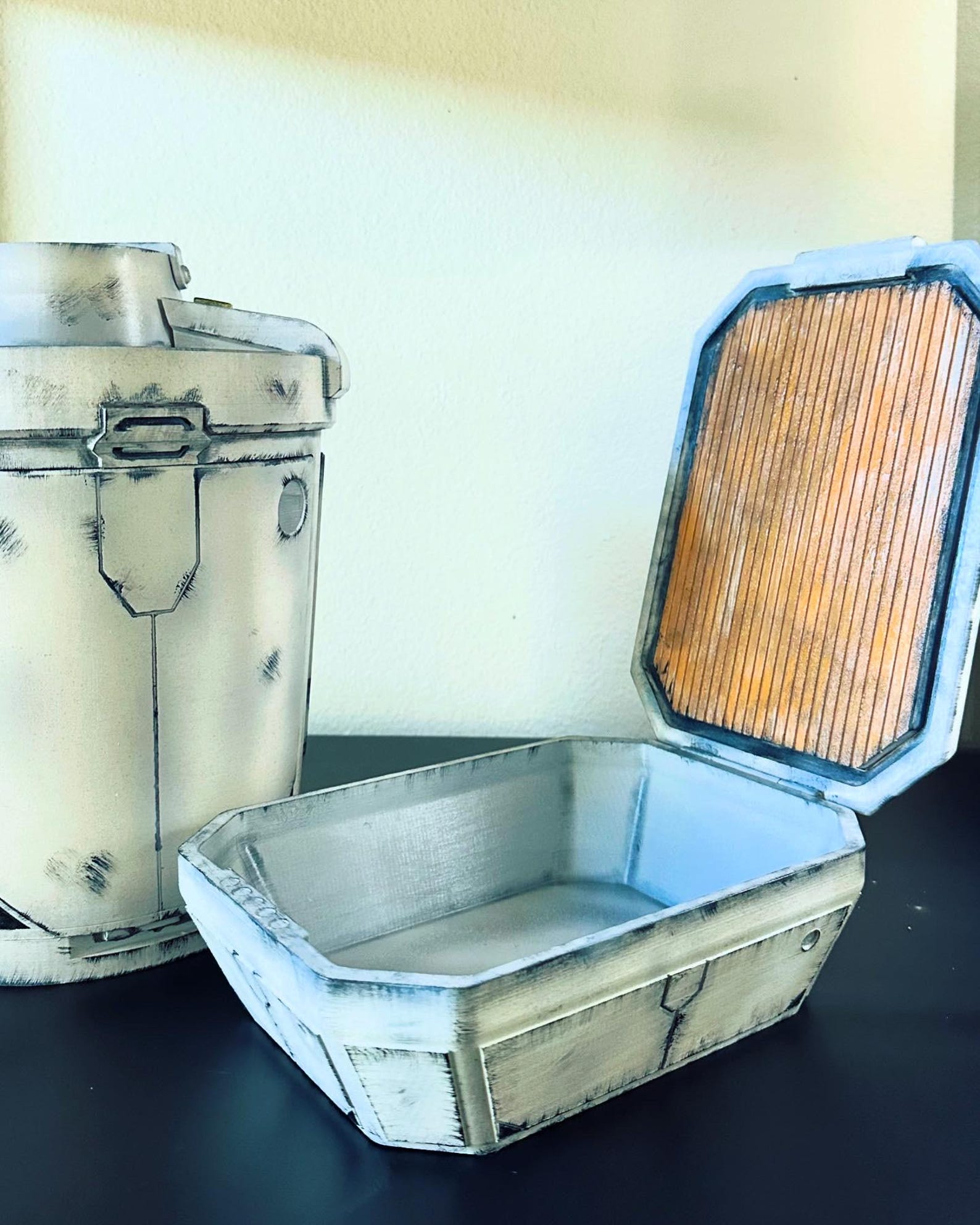 TM Bounty Hunter Safe Container Life-Sized Prop 2