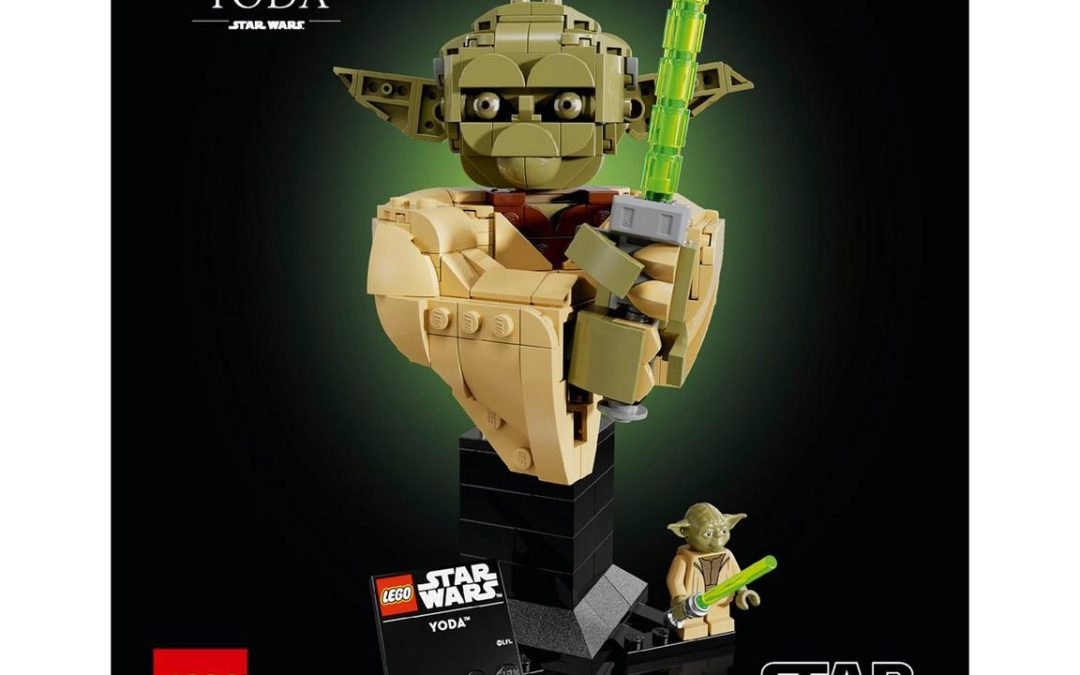 New Star Wars Master Yoda Bust Lego Building Set available now!