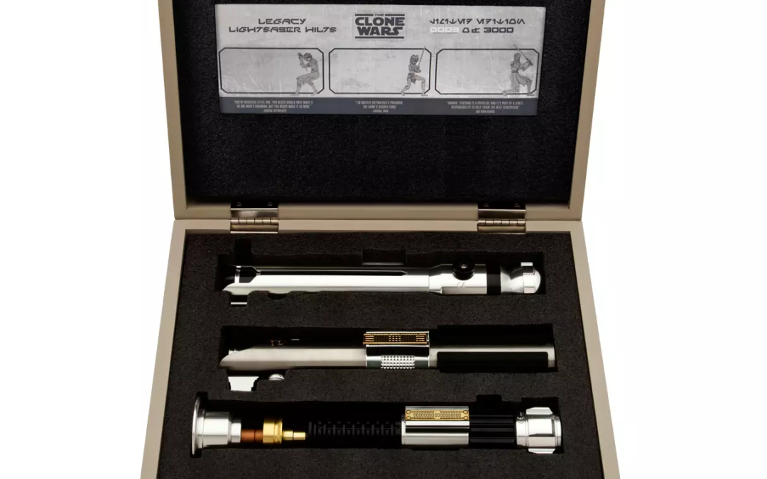 New Star Wars The Clone Wars Legacy Lightsaber Hilt Set available now!