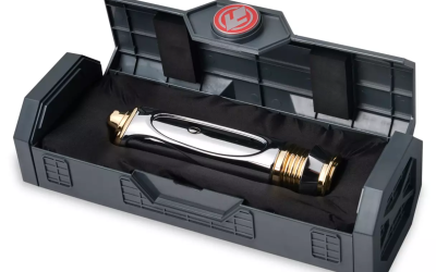 New Star Wars Galaxy's Edge Darth Sidious Legacy Lightsaber Hilt available now!