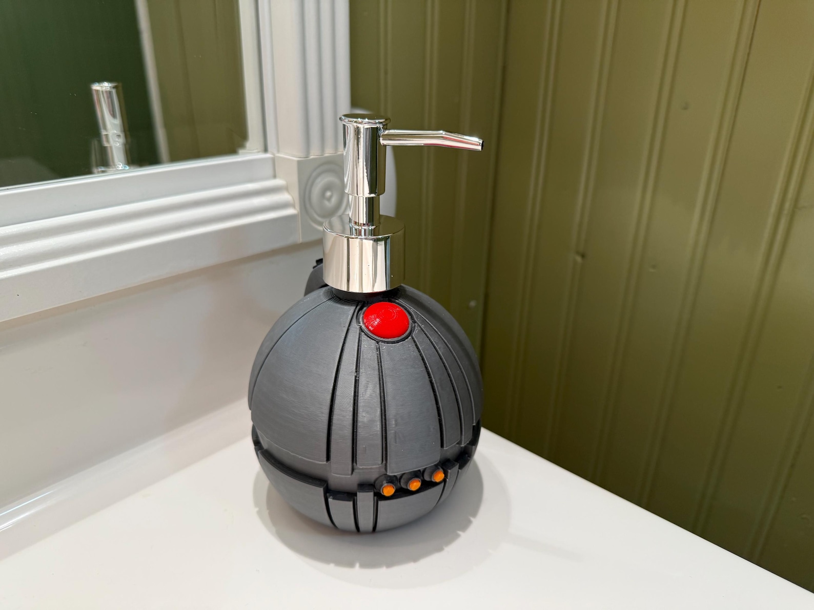 SW Death Star and Thermal Detonator Liquid Soap Dispensers Set 3