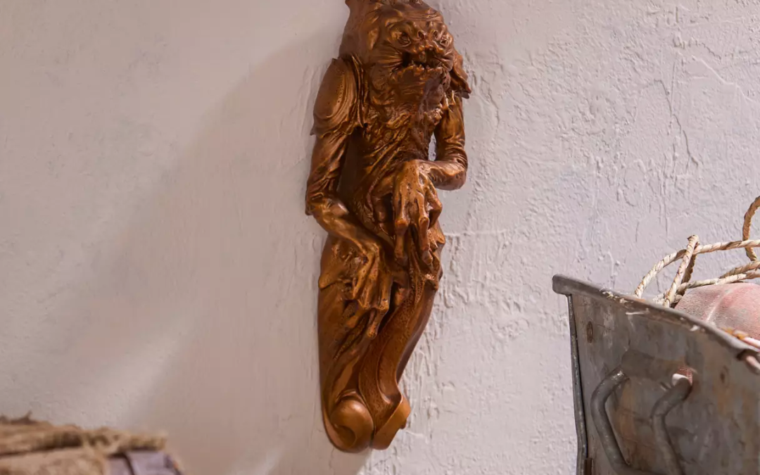 New Star Wars Galaxy's Edge Rancor Wall Decor available now!