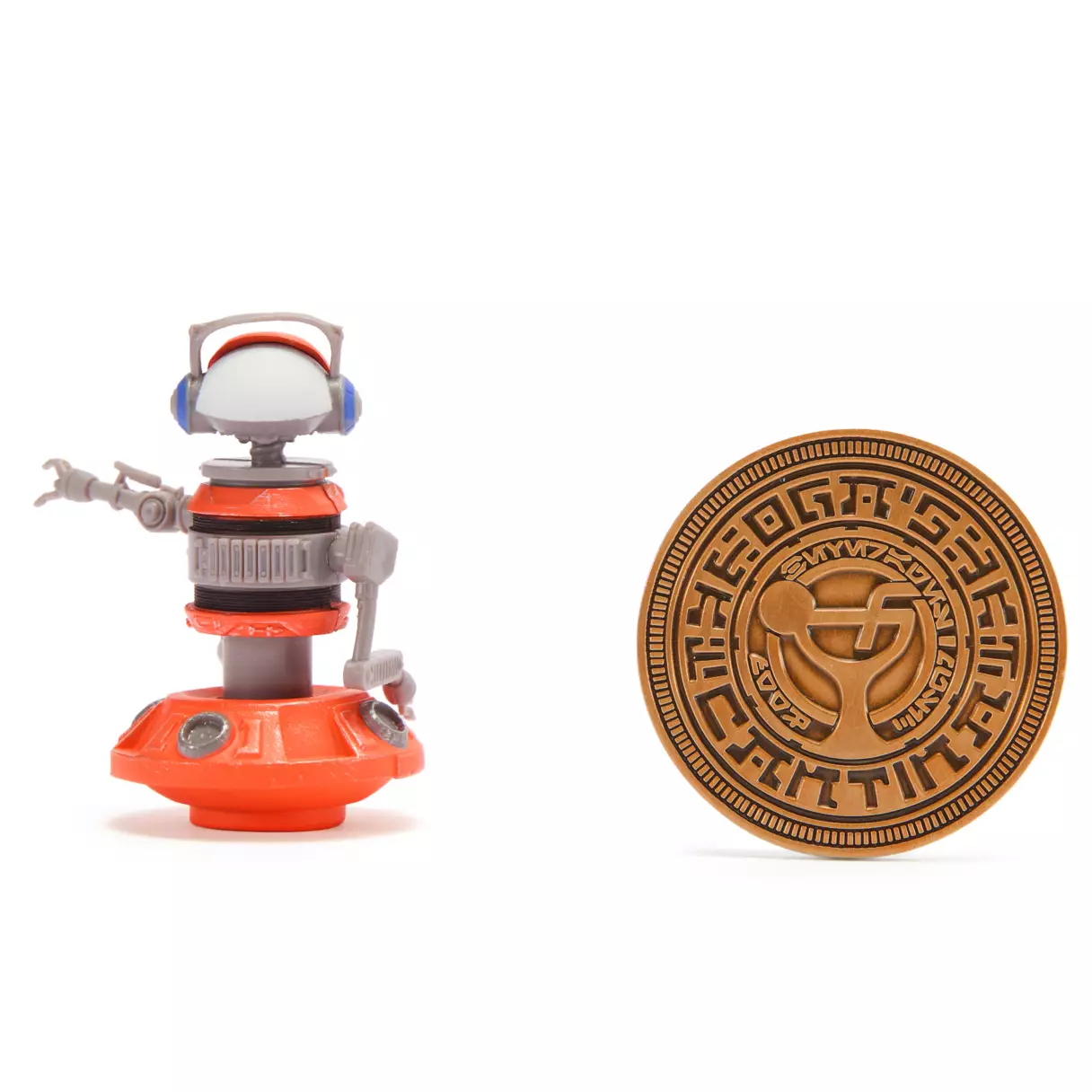 SWGE DJ R-3X Figure Comic Book and Coin Set 3