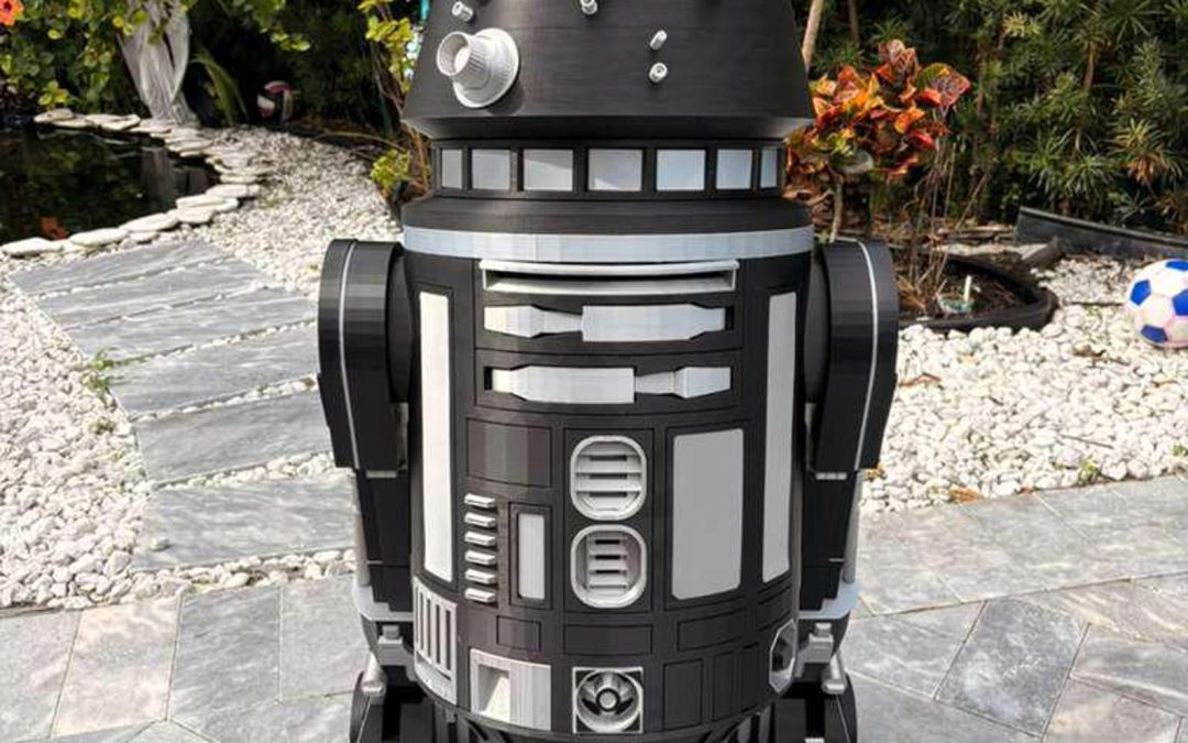 New Star Wars R2-Q5 Astromech Droid 43" Life Size 3D Printed Statue available now!