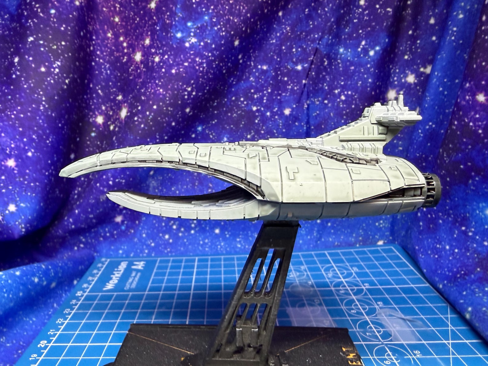 SWOld Republic Sith Interdictor Cruiser Game Piece 1